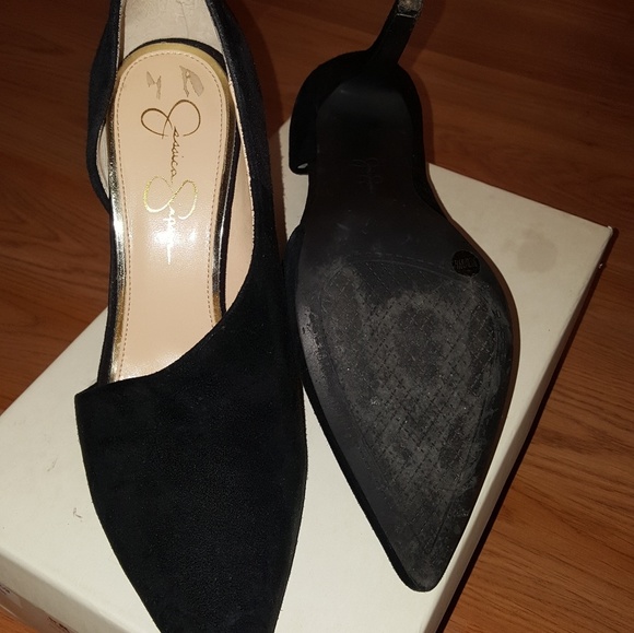 Shoes - Picture 3 of 4